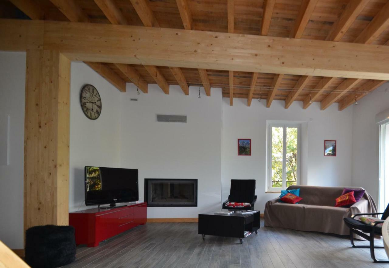 Villa Le Gai Soleil Embrun Extérieur photo